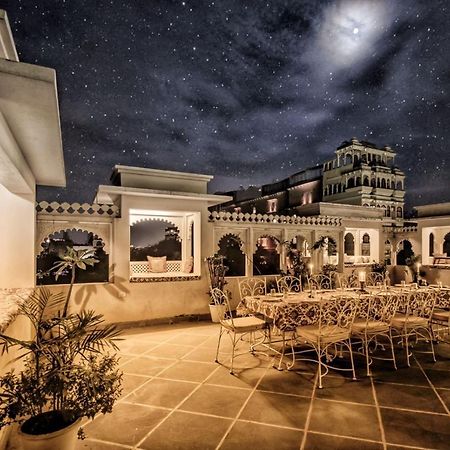 Akshay Niwas Boutique Luxury Hotel Udaipur Exterior foto